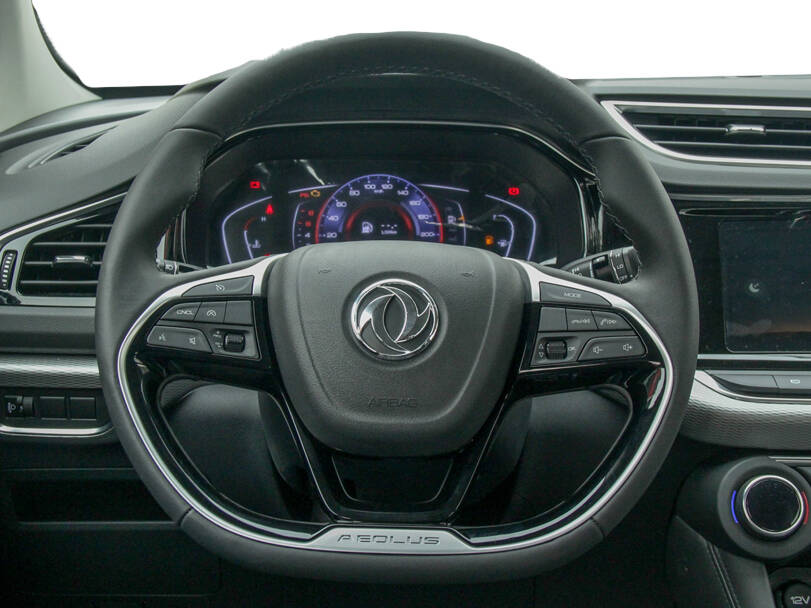 دونغفنغ إيه إكس ٧ Interior 