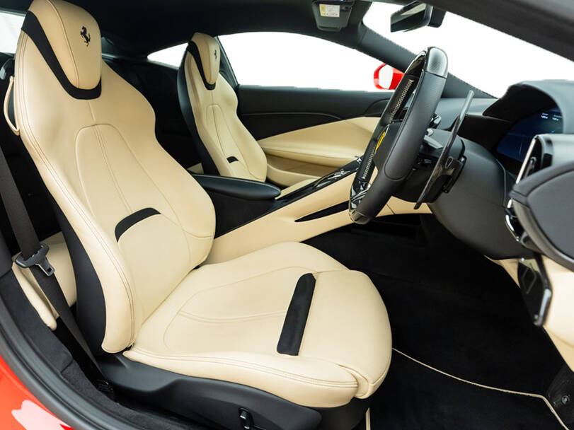 فيراري روما 2025 Interior 
