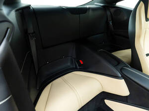 فيراري روما الداخلية 