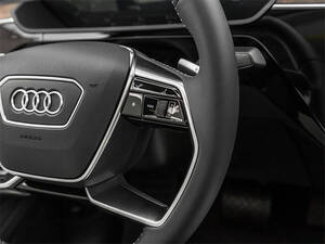 Audi e-tron Interior 