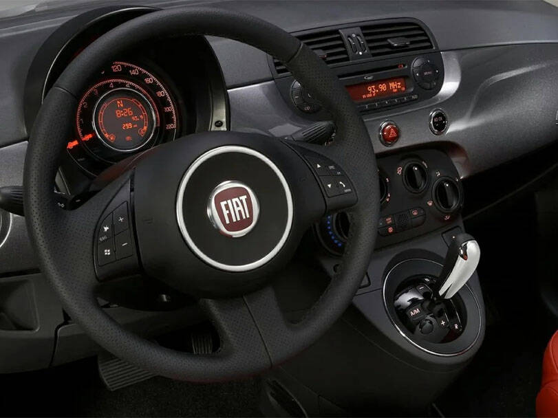 Fiat 500 Interior 