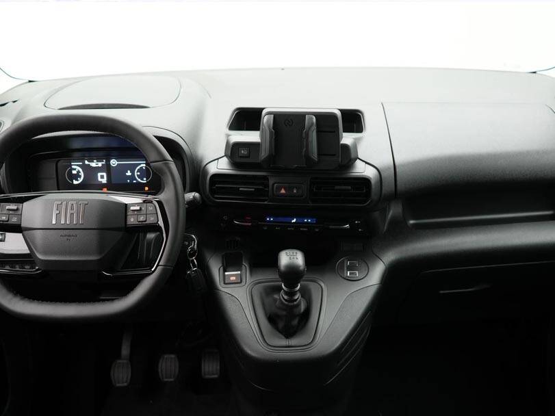 Fiat Doblo 2025 Interior 