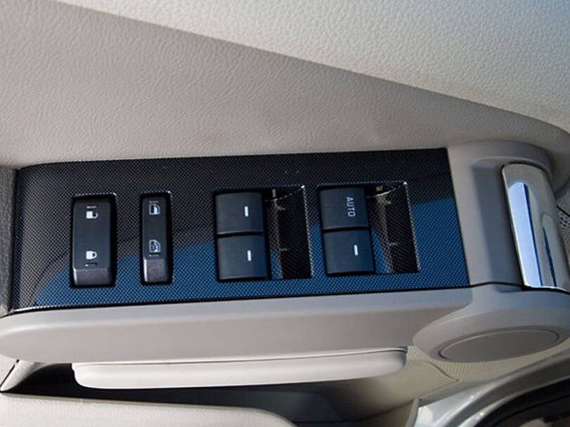 فورد إكسبلورر الجيل الرابع (U251) Interior 