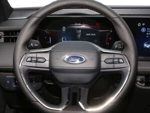 فورد مونديو الداخلية 