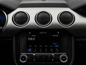 Ford Mustang Interior 