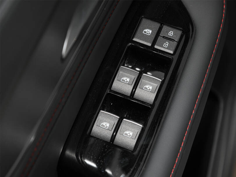 Forthing T5 Evo 2025 Interior 