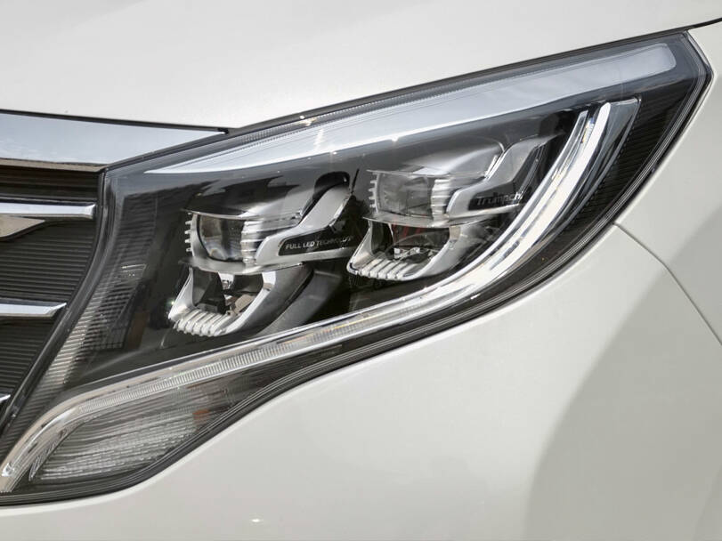 جي إيه سي M8 الجيل الأول Exterior 