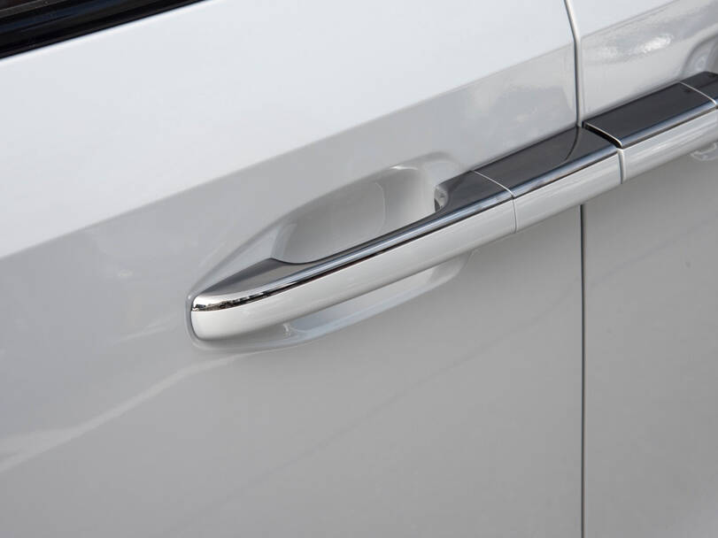 جي إيه سي M8 Exterior 