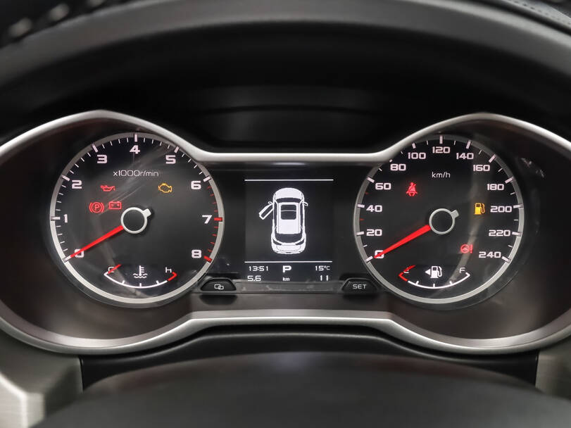 جيلي أزكارا 2025 Interior 