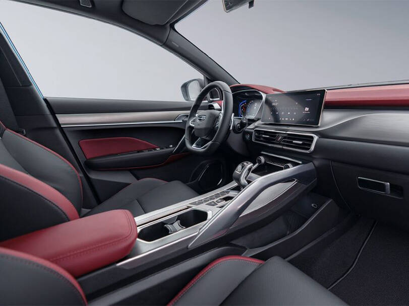 جيلي كولراي 2025 Interior 