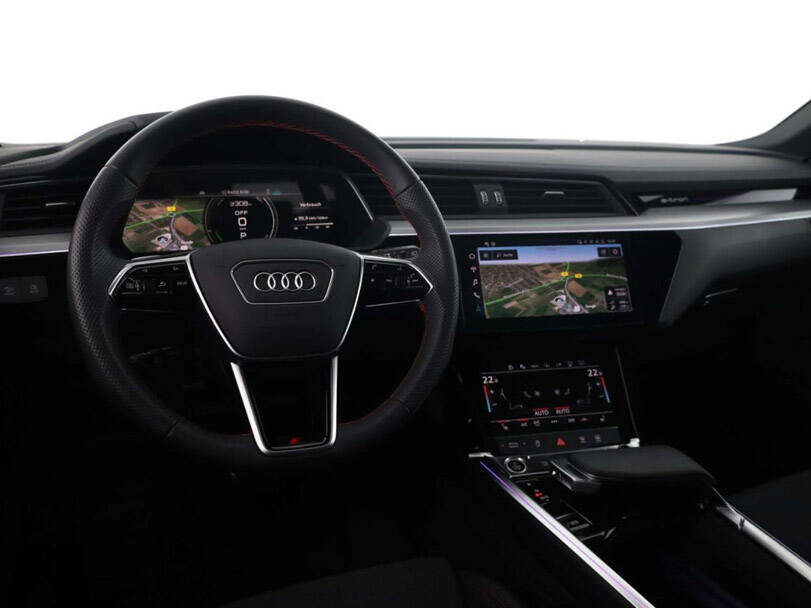 Audi Q8 e-tron 2025 Interior 
