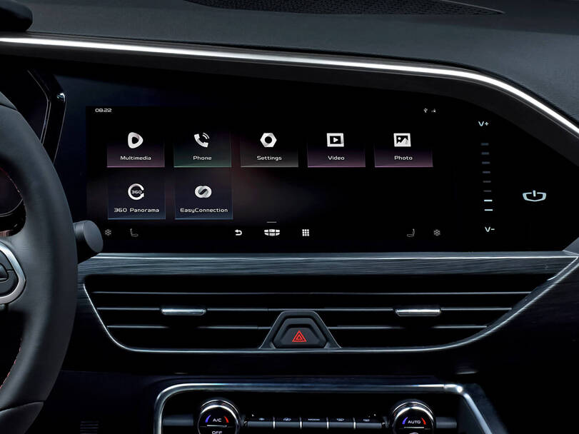 جيلي توجيلا 2025 Interior 