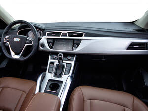 Geely X7 Sport Interior 