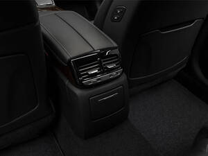 جينيسيس G90 الداخلية 