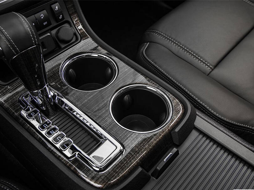 جي إم سي أكاديا Interior 