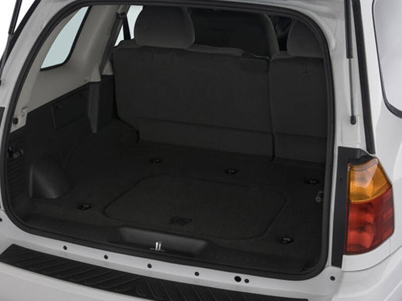 GMC Envoy Exterior 