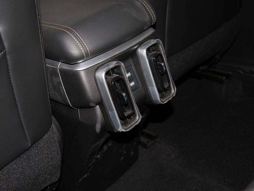 Haval Dargo 1st Generation Interior 