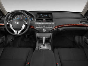 Honda Crosstour Interior 