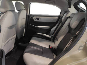 هوندا HR-V الداخلية 