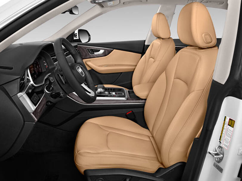 أودي إس كيو ٨ 2025 Interior 