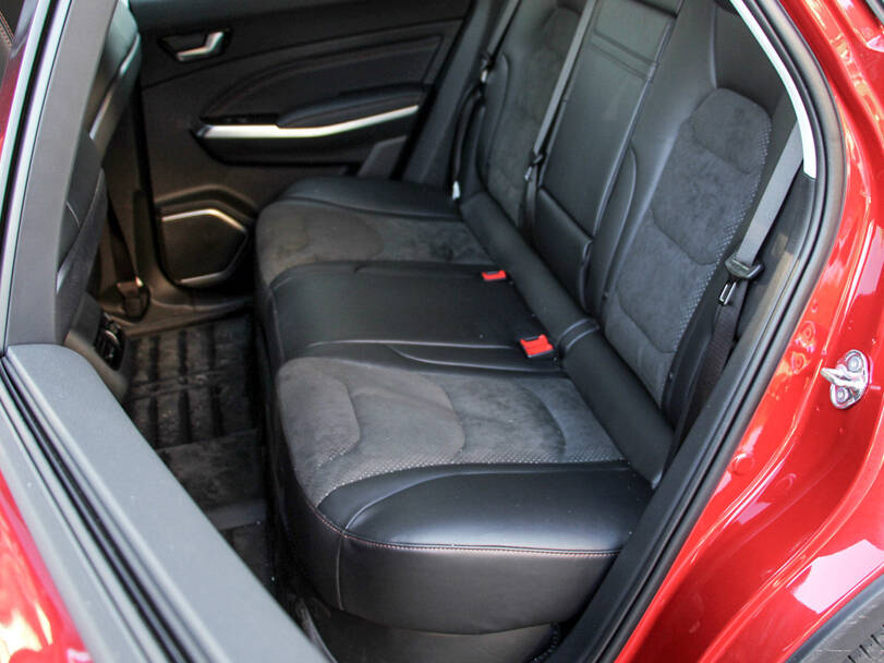 Hongqi E HS3 2025 Interior 