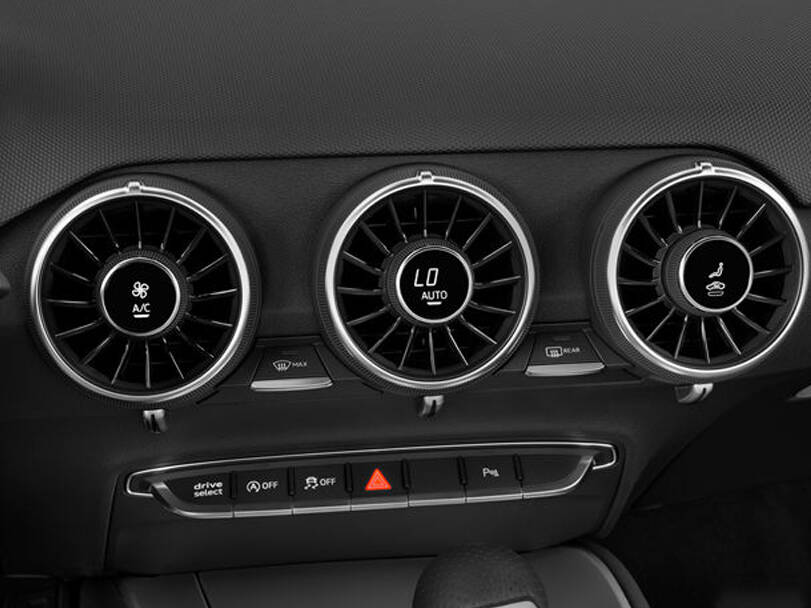 Audi TT Interior 