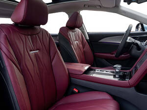 Hongqi Ousado Interior 