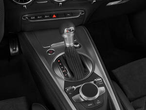 أودي TT الداخلية 