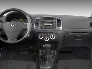 Hyundai Accent Interior 