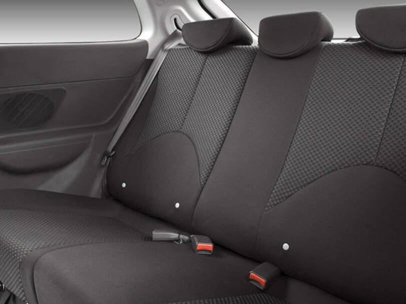 Hyundai Accent 3rd Generation Interior 