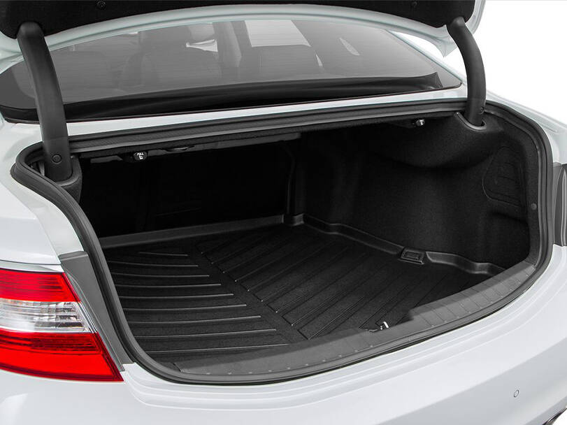 Hyundai Azera 5th (HG) Generation Interior 