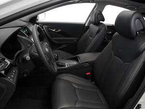 هيونداي أزيرا الداخلية 