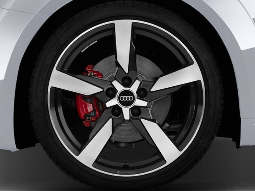 Audi TT Exterior 