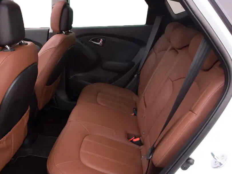 Hyundai ix35 1st Generation Interior 