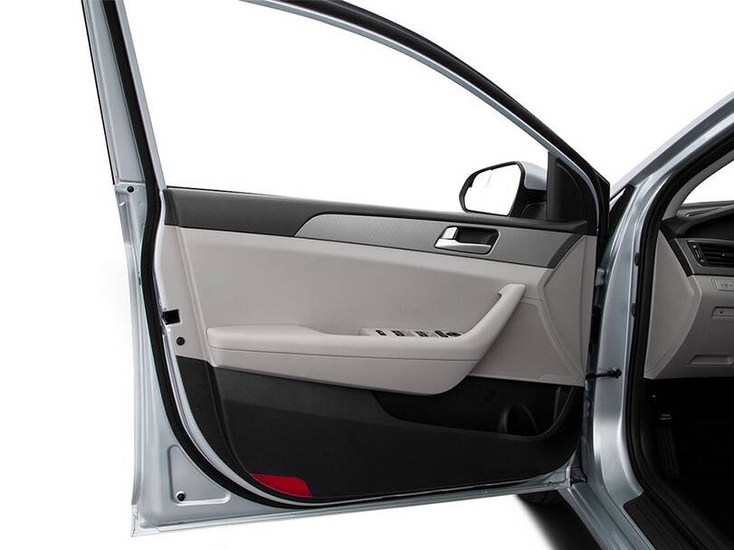 Hyundai Sonata Interior 