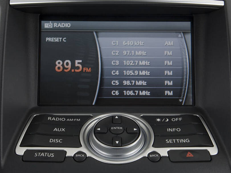 Infiniti G25 Interior 