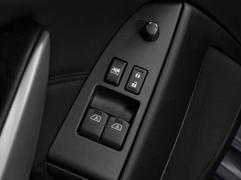Infiniti Q60 1st Generation Interior 