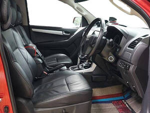 Isuzu DMax Interior 