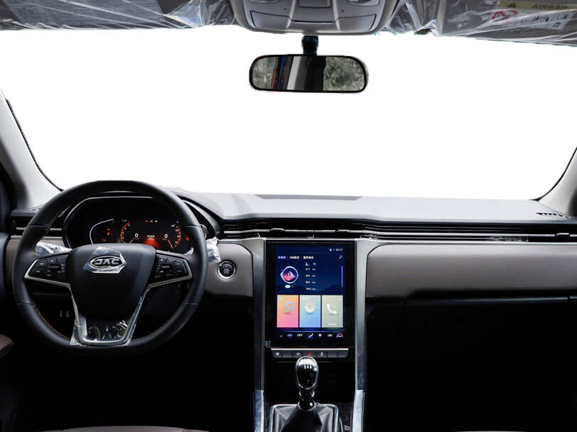 جاك تي ٨ 2025 Interior 