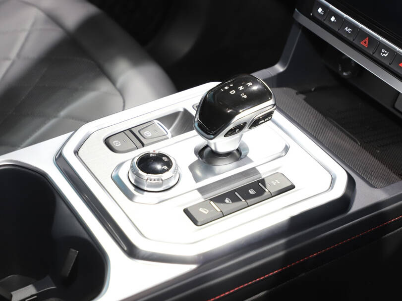 JAC T9 2025 Interior 