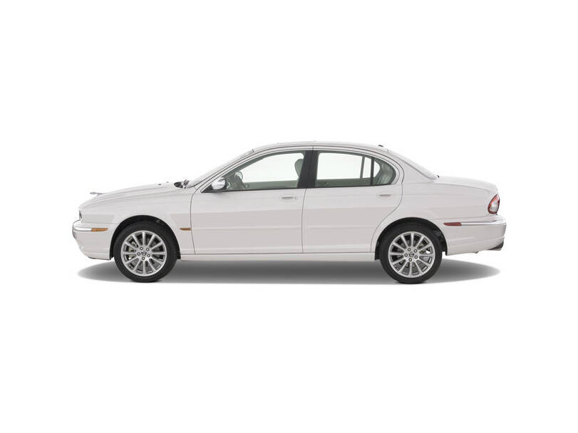 Jaguar X Type Exterior 