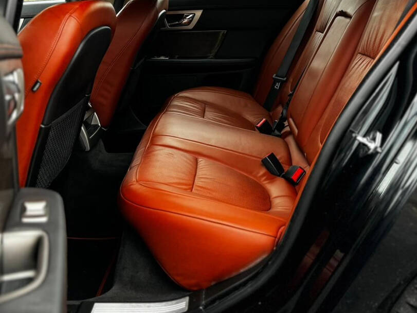  جاكوار XF الجيل الأول (X250) Interior 
