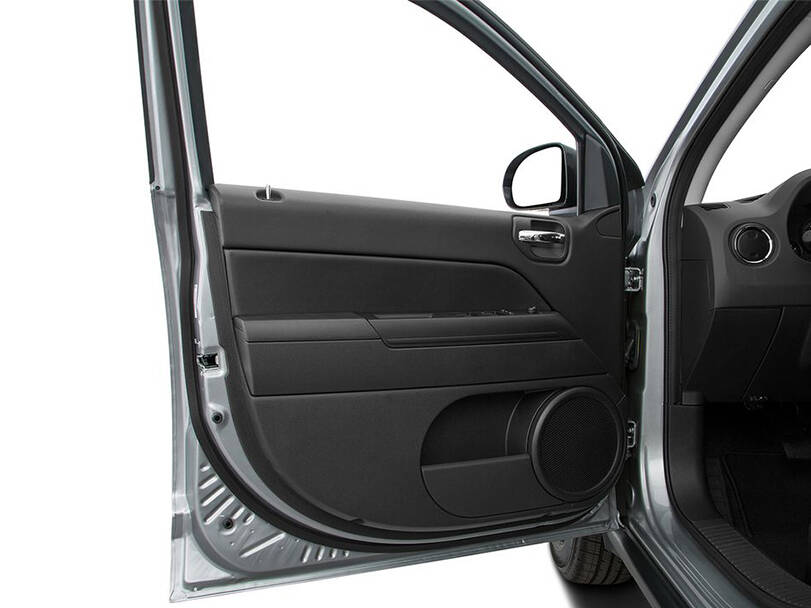Jeep Compass 1st (MK49) Generation Interior 