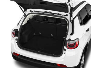 جيب كومباس الخارجية 